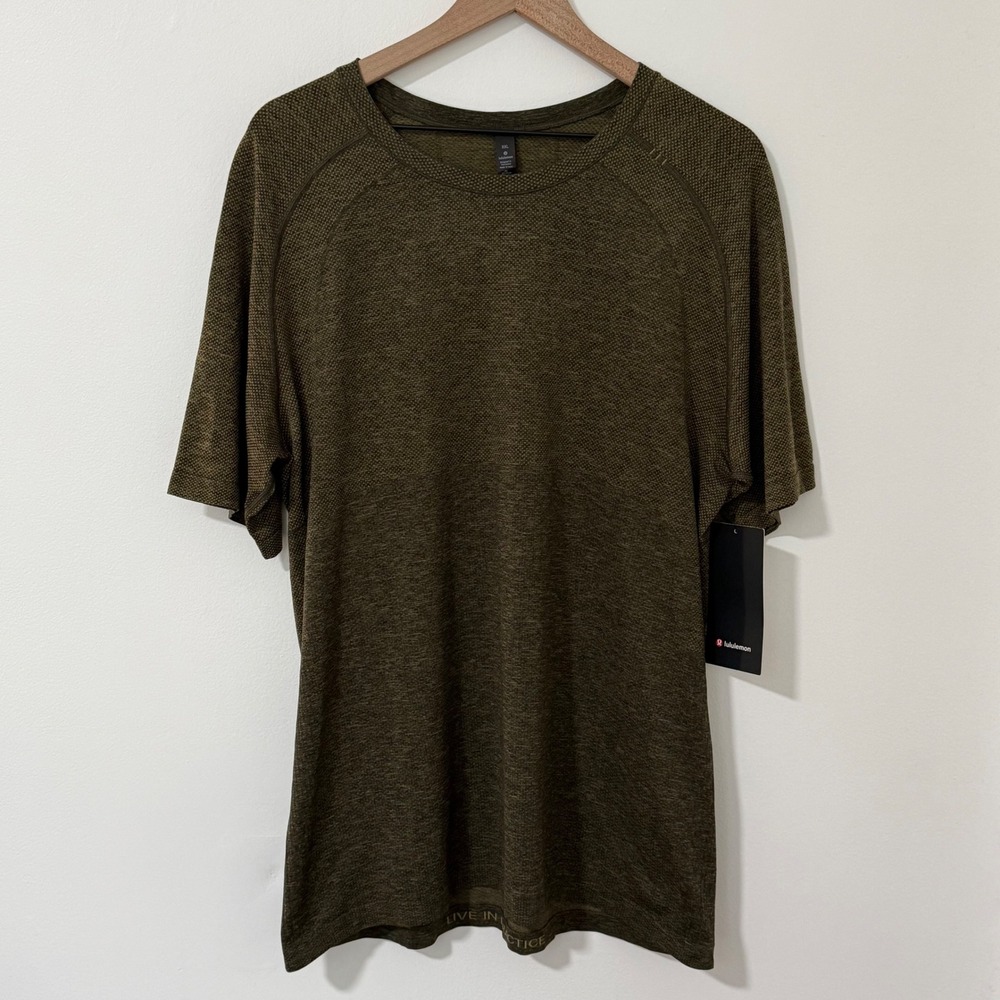 Lululemon Metal Vent Tech 2.0 Shirt Mens XXL Green Short Sleeve NWT Gym Athletic